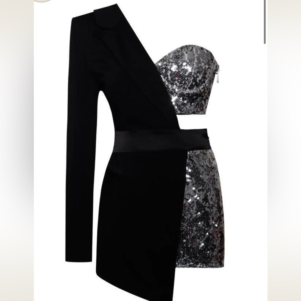 Bella Barnett- Luxe Dress- One Shoulder Sequin Blazer Romper- M